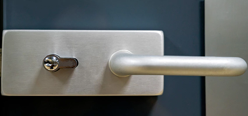 Change Patio Door Locks in La Quinta, California