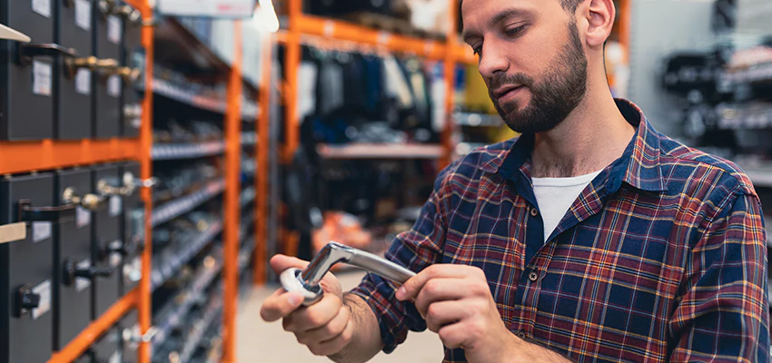 Locksmith For Retail Stores Lockout Services in La Quinta, California